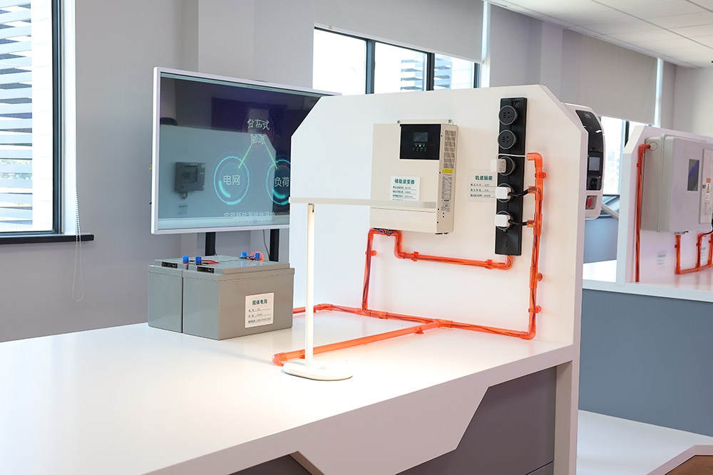海宁尖山光储充一体微网运行展示平台
