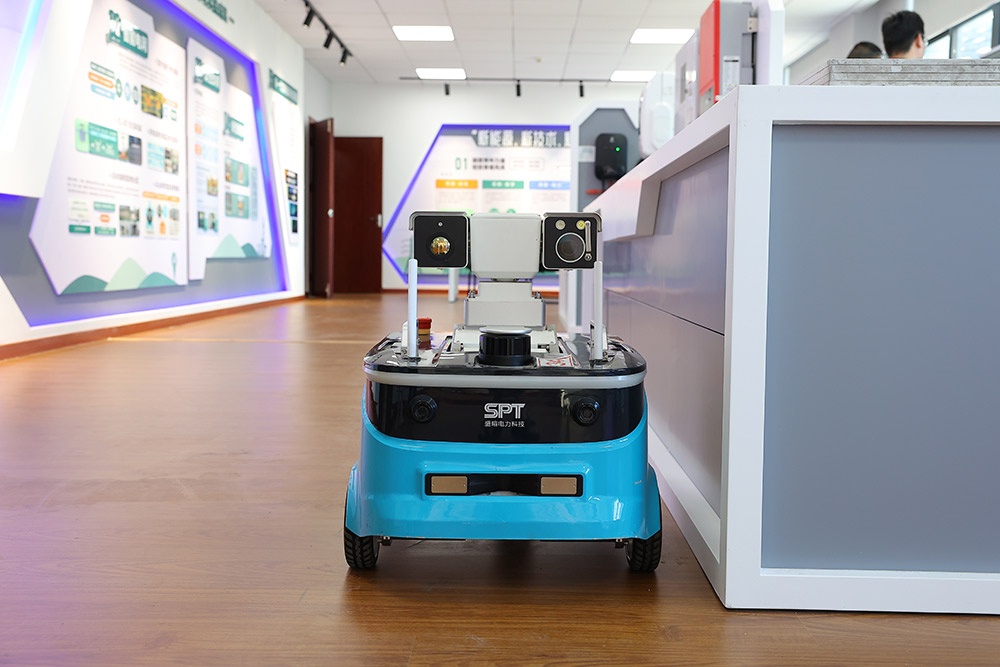 海宁尖山光储充一体微网运行展示平台