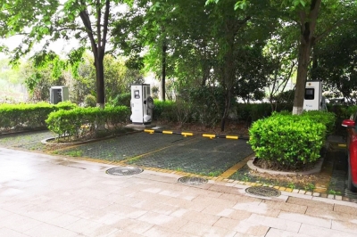 海宁农商银行（马桥支行）充电站 (2)