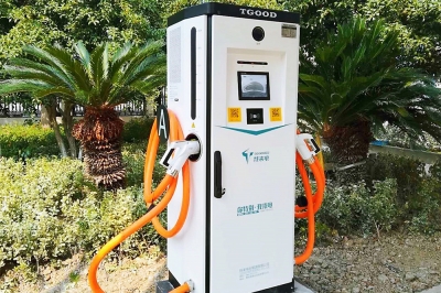 芯能科技总部充电站